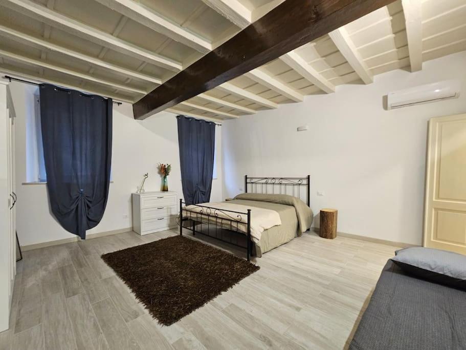 Il Rifugio Di Trip Apartment มานโตวา ภายนอก รูปภาพ